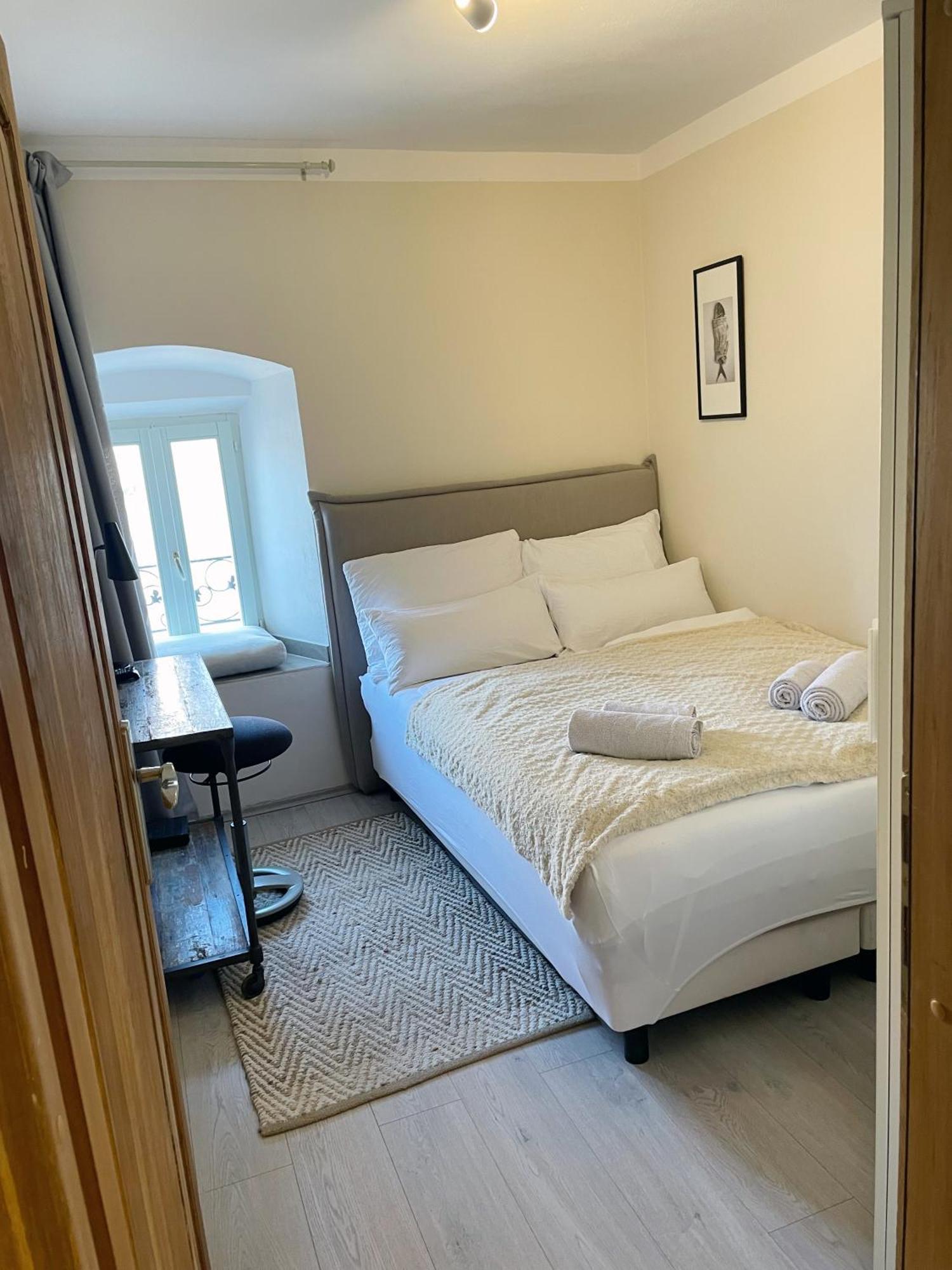 Fredys Apartments Stari Grad  Exterior foto